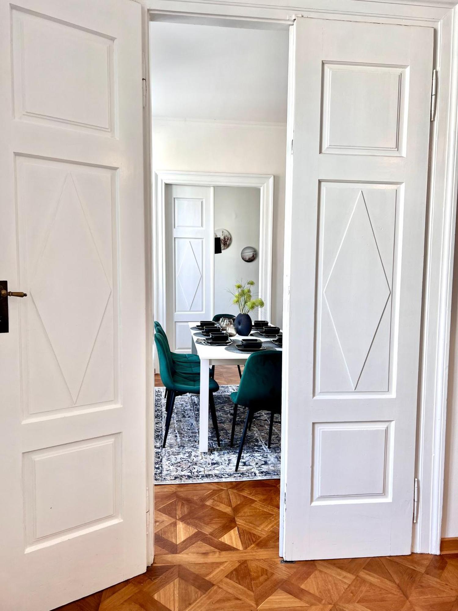 Suite Mitteleuropa Private Parking Trieste Eksteriør billede